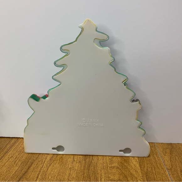 💕2/$20💕 Vintage Plastic J.S.N.Y Santa Scene Snowman Reindeer 6” Wall Hanging - Picture 10 of 14